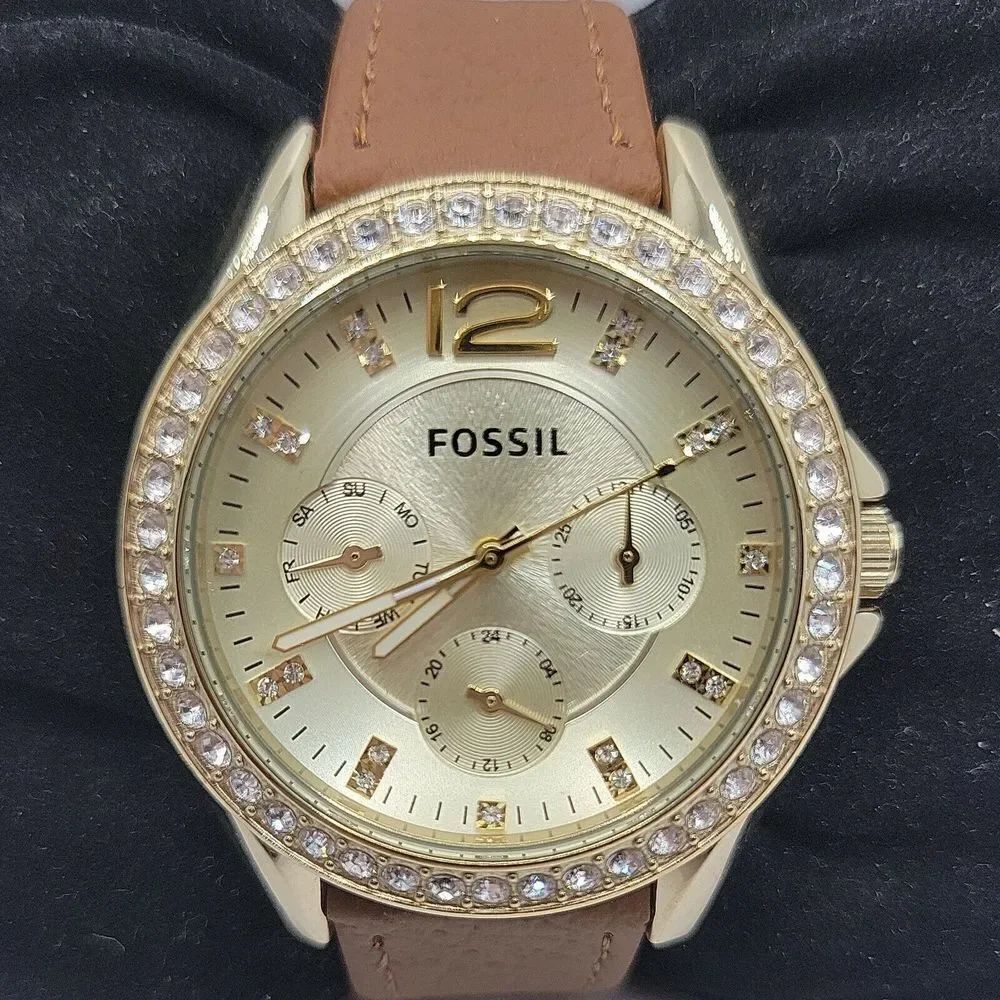 Fossil Riley ES3203 Womens Leather Champagne Analog Dial Quartz Wrist Watch BC65